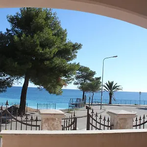  Appartamento On The Beach